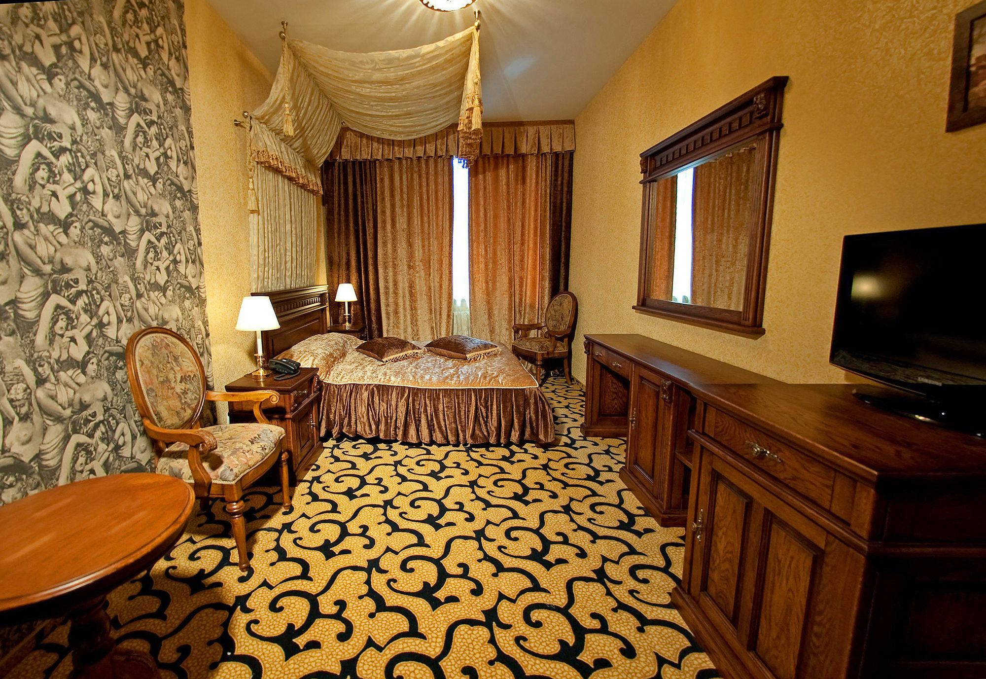 Deluxe Kupava فندق 5*