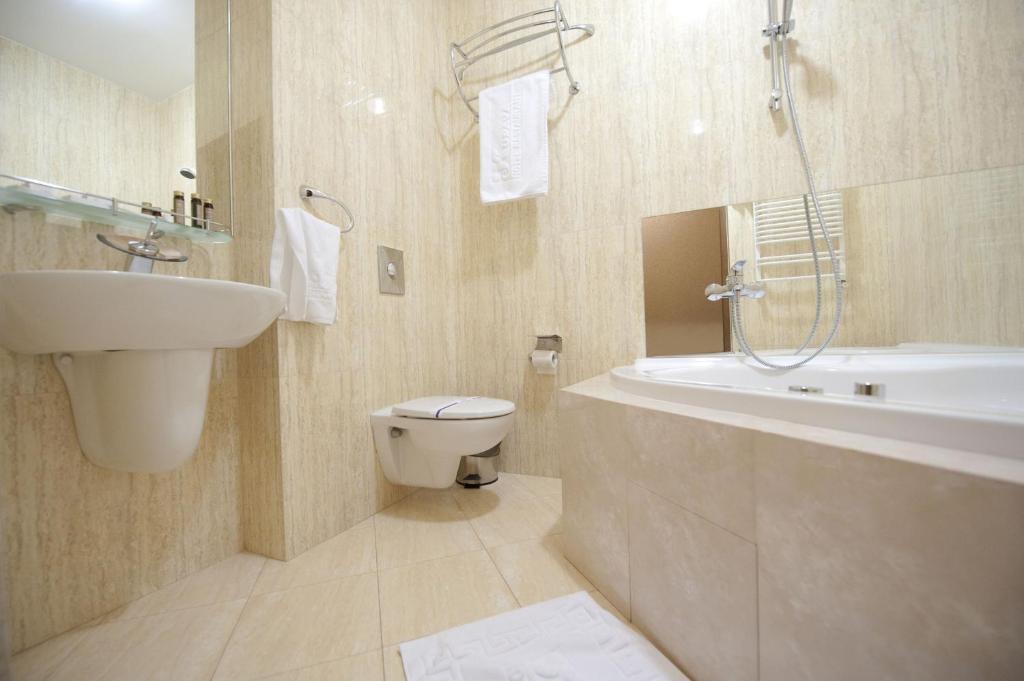 Deluxe Kupava Hotel